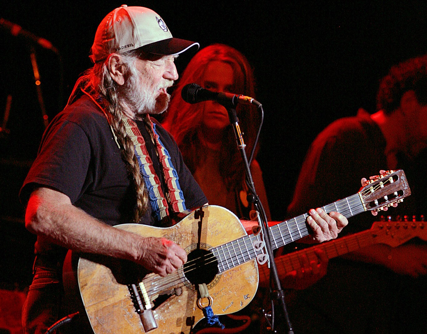 Willie Nelson playing Bayfront Festival Park on May 23 Duluth
